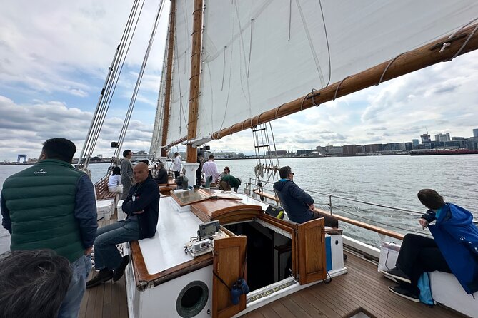 Classic Tall Ship Cruise in Boston Harbor - Where you meet: Marina Overlook and the 15-20 minute rule