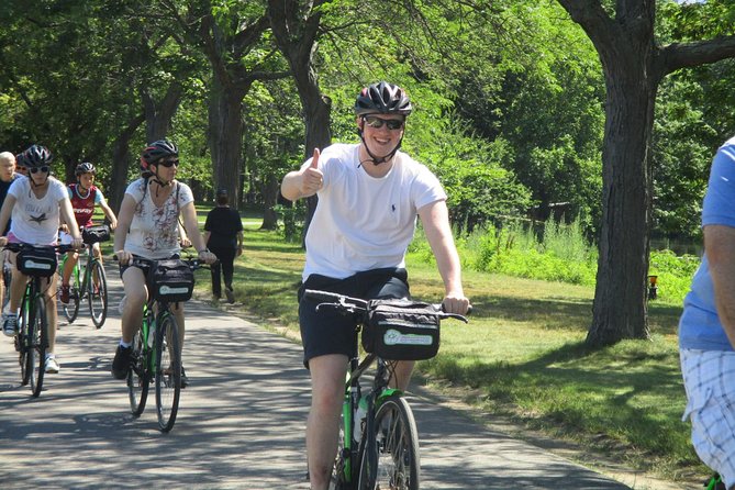 Comfort Hybrid Boston City Bike Rental - The Charles River Ride and Fenway Park: When the Biking Feels Better