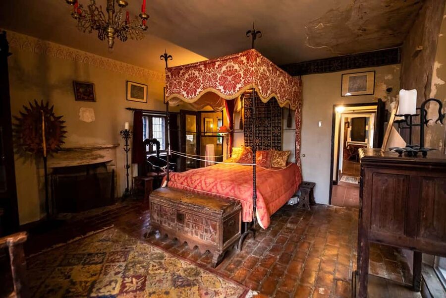 Day Trip from Boston: Explore Hammond Castle Museum - Your self-guided Hammond Castle visit: what to focus on