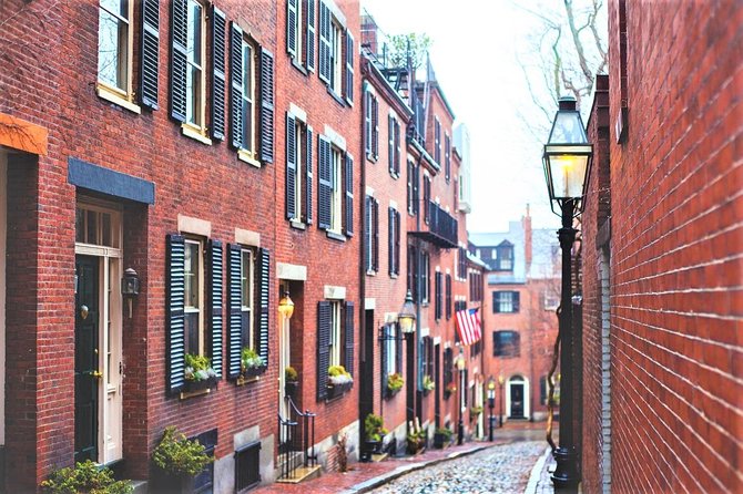 Downtown Freedom Trail, Beacon Hill & Back Bay Walking Tour - Back Bay Brownstones and Commonwealth Avenue Views