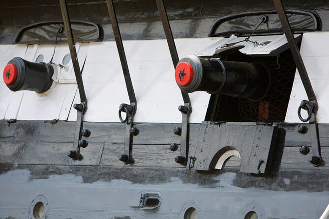 Entire Freedom Trail Walking Tour: Includes Bunker Hill and USS Constitution - Value: What $79 Buys You in Time, Guidance, and Clarity