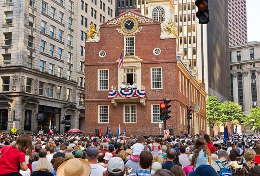 Freedom Trail: Small Group or Private 2 Hour Walking Tour - Historic Downtown to the North End: What Your Guide Shows You