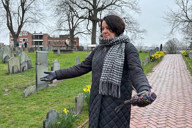 Freedom Trail Walking Tour in Boston in French - Revolutionary pressure points: Old South Meeting House, Old State House, and Boston Massacre