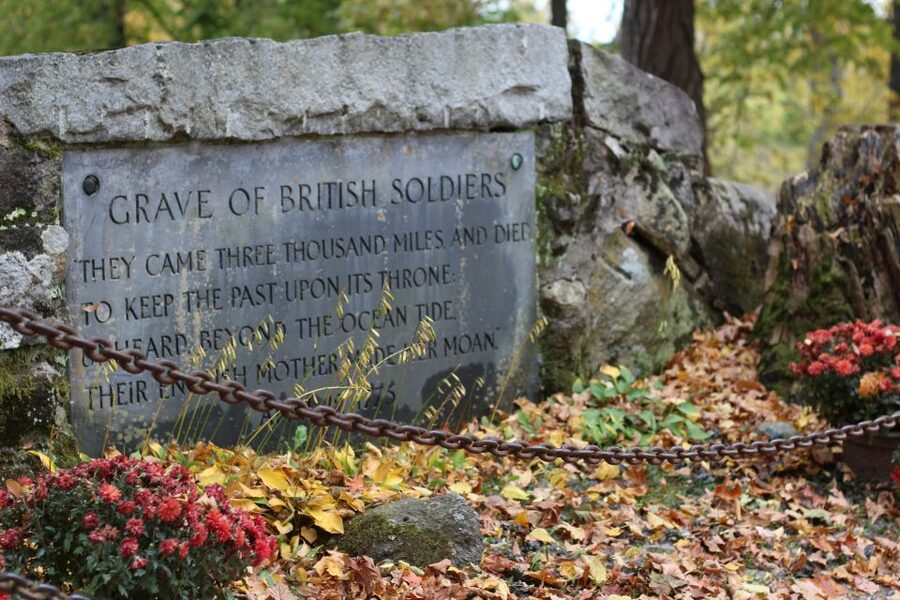 From Boston: Full-Day Historical Lexington & Concord Tour - The day starts in Boston, then time-travels to April 19, 1775