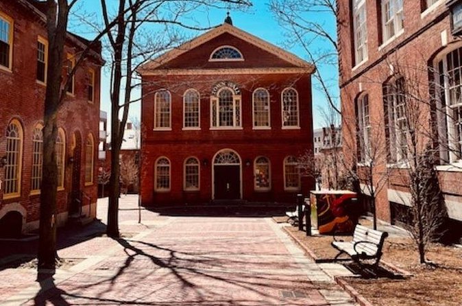 Ghostly Tales of Salem Walking Tour - Stop 3: Salem Old Town Hall and the Final Spooky Wrap-Up