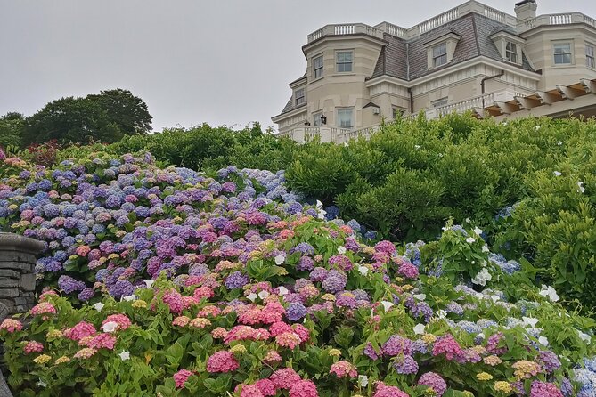 Historic Highlights with the Gilded Age Private Van Tour - Bellevue Avenue and Doris Duke: Estates, Preservation, and Extra Stories