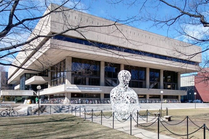 Illustrious Schools: Group Tour of MIT And Harvard - Price and Time That Actually Make Sense