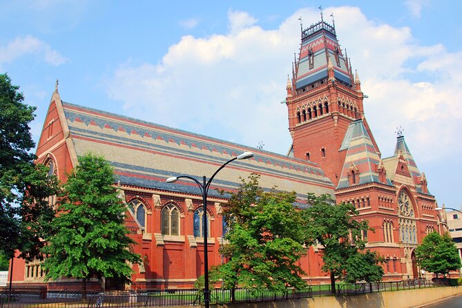 Illustrious Schools: Group Tour of MIT And Harvard - Widener Library, Wadsworth House, and the Traditions Push