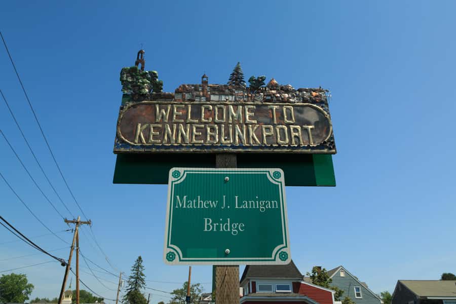 Kennebunkport: 2-Hour Historical Walking Tour - Customs House in the 1800s, where trade becomes real