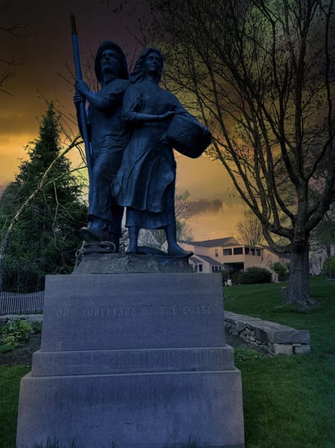 Kennebunkport: Haunted Ghost Walking Tour - Silas Perkins, Harriman poltergeists, and why ghost stories need characters