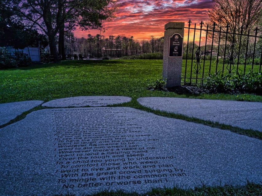 Kennebunkport: Haunted Ghost Walking Tour - Yachtsman Hotel & Marina Club and Harbor Inn: haunted lodging with a practical lens