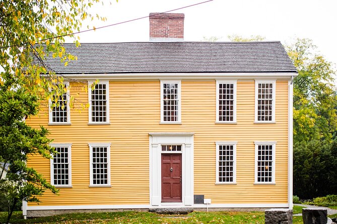 Lexington & Concord 3 hour private tour from Boston - Why This Private Lexington and Concord Trip Beats a Rush-Through Bus Tour