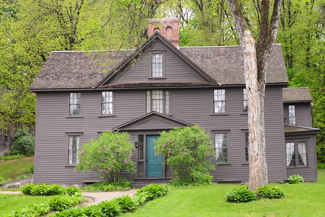 Lexington & Concord Self-Guided Driving & Walking Audio Tour - Samuel Hartwell House and Paul Revere Capture Site: the personal side of April 19
