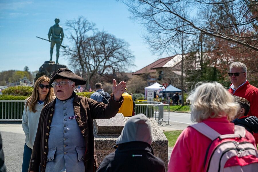 Lexington, MA Battle Green Walking Tour with Costumed Guide - Price and value: why $15 can beat a bigger plan