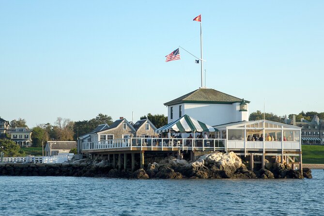 Lighthouse and Mimosa Cruise of Narragansett Bay from Newport - Castle Hill Lighthouse and Castle Hill Inn from the bay