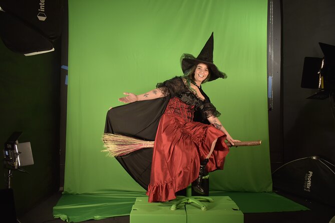 Magick Broom Costume Photography - Green Screen Technology - Where to meet and how the 40 minutes usually flow