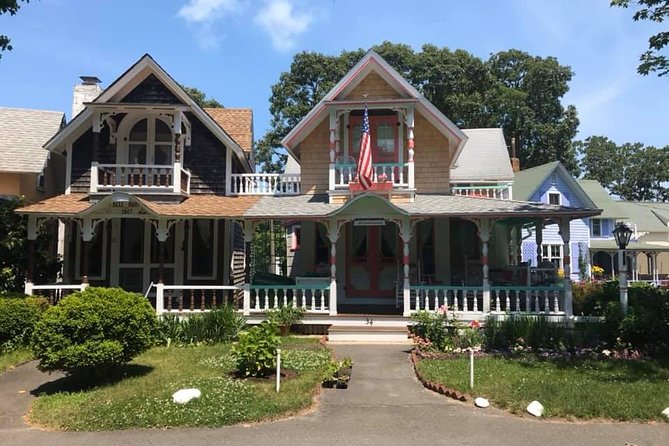 Martha's Vineyard Day Trip with Optional Island Tour from Boston - The Boston-to-Cape Cod drive: history talk, canal talk, and a smarter pace