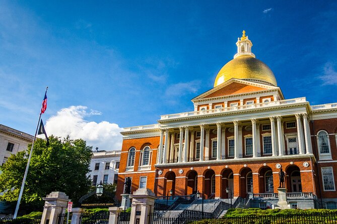 Massachusetts Self-Guided Audio Tour Bundle: 10+ Tours - Lexington and Concord: Revolutionary War without the group pace