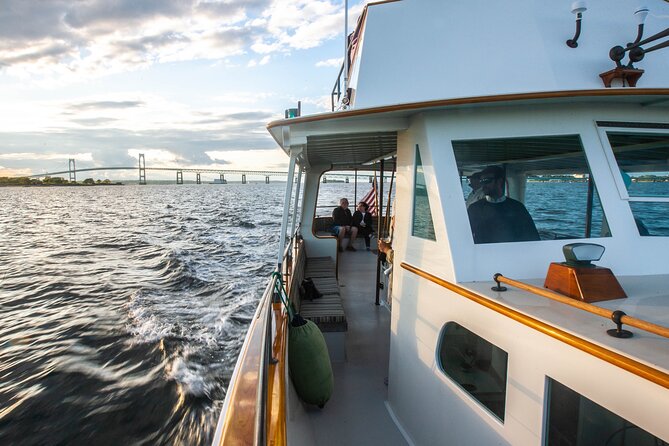 Morning Mimosa Cruise with Gansett Cruises in Newport, RI - For whom this cruise is ideal, couples, families, and first timers