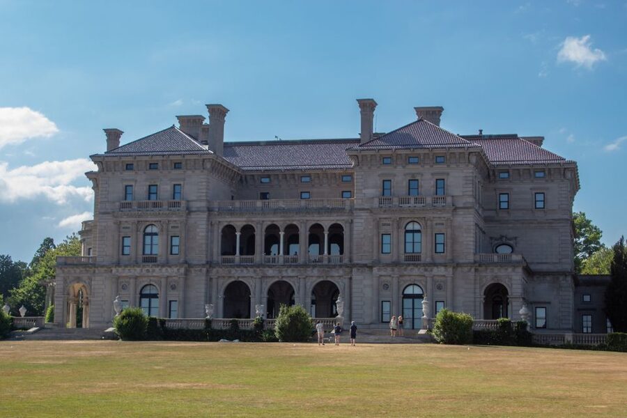 Newport, Rhode Island: Cliff Walk Gilded Age Audio Tour - Key things that make this Newport Cliff Walk audio tour work