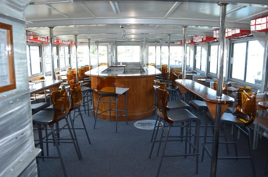 Newport, Rhode Island: Scenic Narragansett Bay Cruise - Deck comfort and where to sit for clear narration