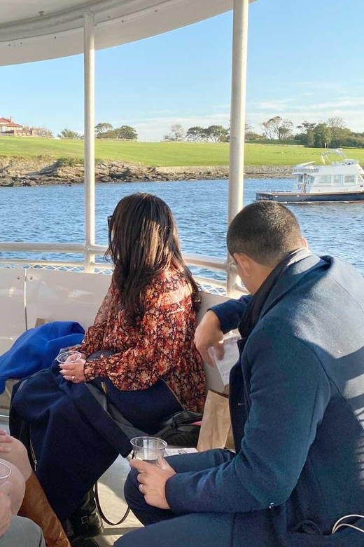 Newport, Rhode Island: Scenic Narragansett Bay Cruise - Live guide style: history that stays human