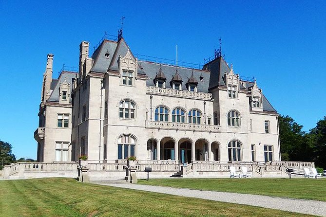 Newport RI Mansions Scenic Trolley Tour (Ages 8+ only) - Fort Adams: a strong start with viewpoints and major names