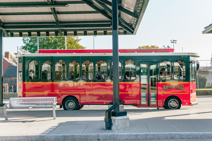 Newport: Scenic Trolley Tour - Ten-Mile Ocean Drive and Bellevue Avenue: Architecture Comes in Stages