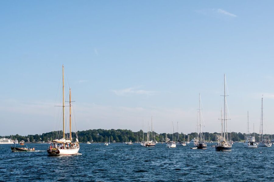 Newport: Schooner Sailing Tour - Sailing Newport Harbor on the Schooner Madeleine