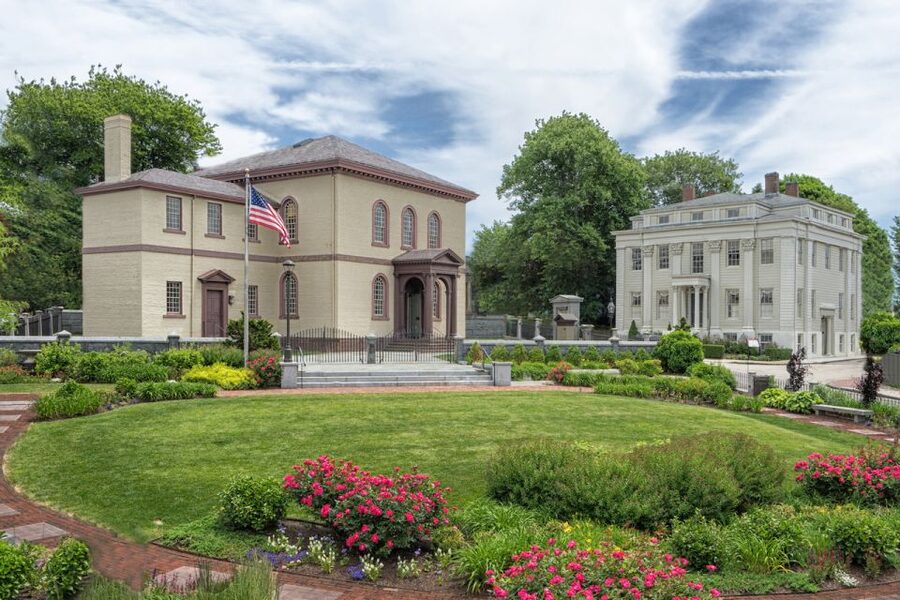 Newport: Touro Synagogue Entry and Guided Tour - The guided synagogue tour: what you actually learn inside