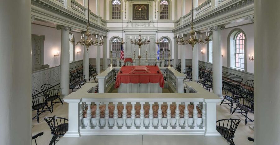 Newport: Touro Synagogue Entry and Guided Tour - Who should book this tour?