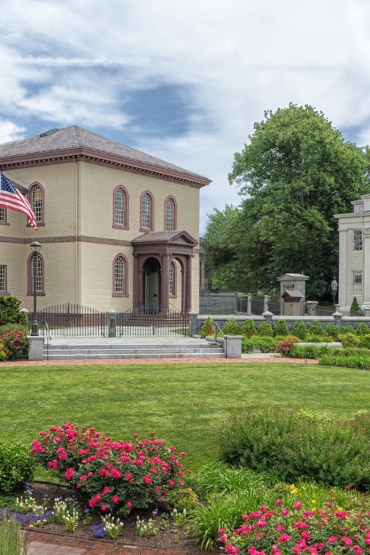 Newport: Touro Synagogue Entry and Guided Tour - Should you book this Touro Synagogue guided tour?
