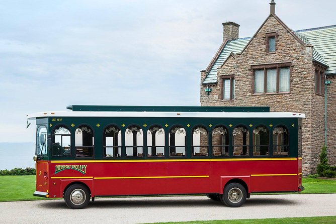 Newport Trolley Tour - Viking Scenic Overview - The Guide Factor: Dominic, Ray, Ann, and Larry