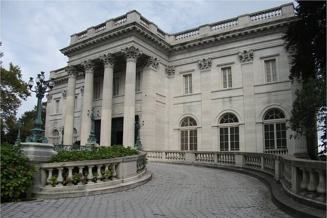 Newport Trolley Tour with Marble House - Viking Tours - Who this tour suits best (and who should skip it)