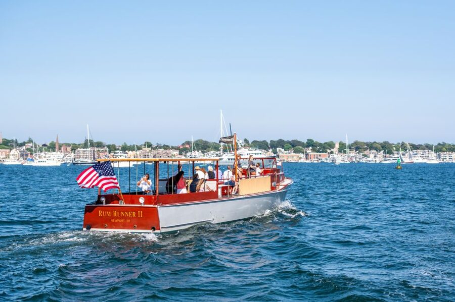 Newport: Yacht Sightseeing Cruise - What’s actually included, and what you have to plan for