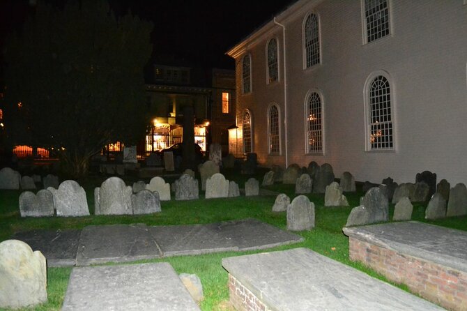 Olde Town Ghost Walk - Artillery Company of Newport: Cannons, Paul Revere, and War Spirits