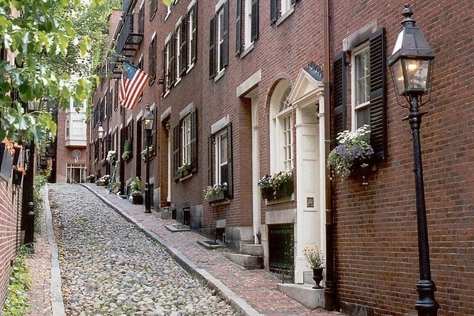 Private 1.5-Hour Freedom Trail Walking Tour with Costumed Guide - Private Freedom Trail Walking Tour in Boston: the Setup That Makes It Feel Easy