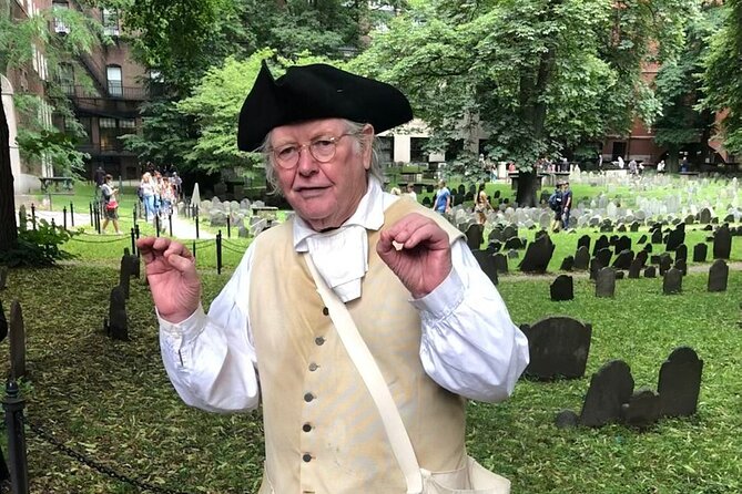 Private 1.5-Hour Freedom Trail Walking Tour with Costumed Guide - What You Gain From a Costumed, Character-Style Guide