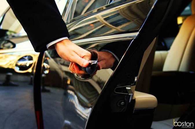 Private Boston Airport Transportation - One Way - Destinations Across New England, plus Flight Delay Reality