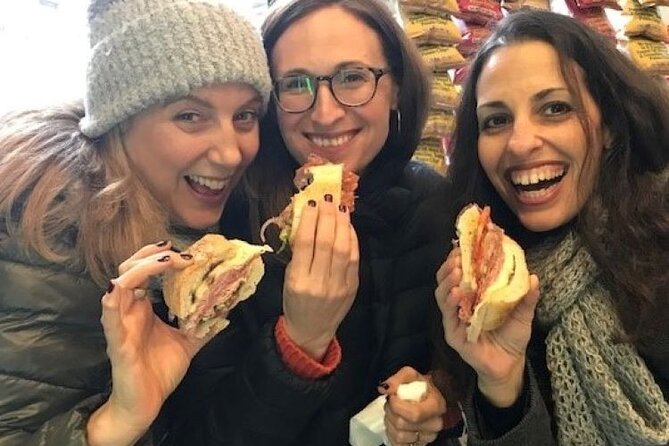 Public North End Neighborhood Tour - Regina’s Pizza: Why That First Slice Matters