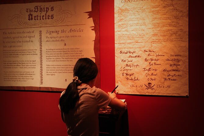 Real Pirates Salem Museum with Guided Directors Tour - The 10:30am Flow, Timing, and Where You Start