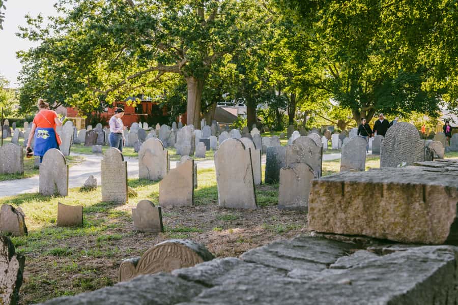 Salem: 1692 Witchcraft Trials Walk - Weather, walking, and the rules that affect your photos