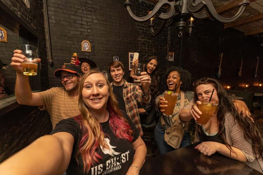 Salem: Boos and Brews Haunted Pub Crawl - Salem at night: what makes this pub crawl work so well