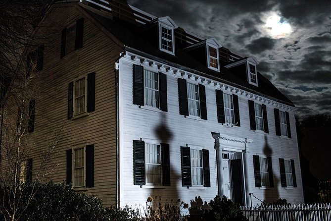 Salem Ghost Tour: Witches & Wicked Whispers - Stop 3, Ropes Mansion and the Abigail Ropes fireplace tale