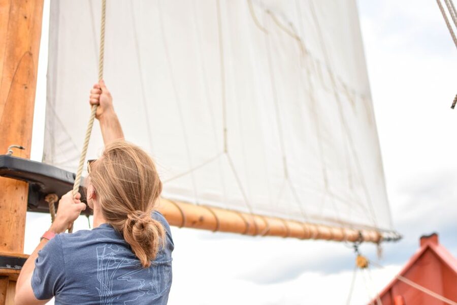 Salem: Historic Schooner Sailing Cruise - Weather, Clothing, and Comfort: How to Dress for a Windy Salem Sail