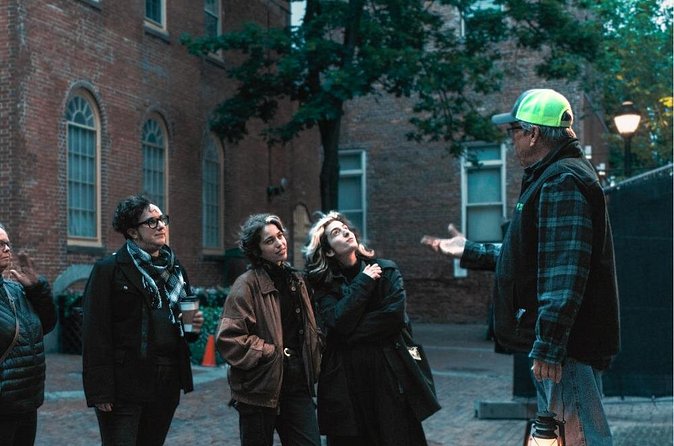 Salem History & Haunt Walking Tour - Timing and Walking Pace: What 1 Hour 20 Minutes Feels Like