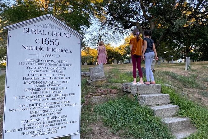 Salem Kids Slightly Spooky Tour - Price, time, and group size: what $18 actually buys