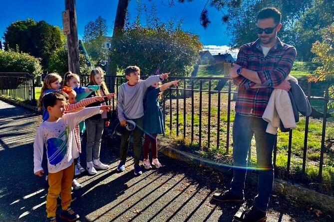 Salem Kids Walking History Tour - Interactive Displays After the Walk