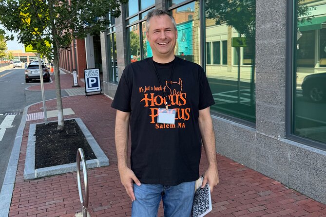 Salem Movie Magic Tour: Hocus Pocus and Bewitched locations - Who This Tour Fits Best in Salem