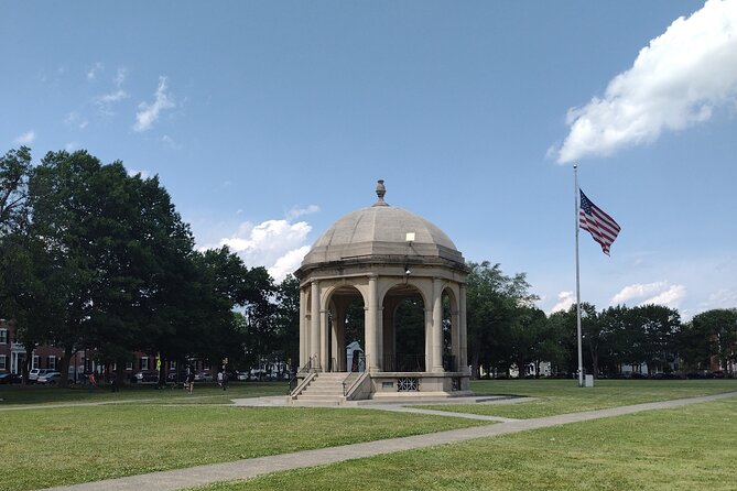 Salem On Foot Walking Tours - Salem Common: the fire story that changes how you see town history